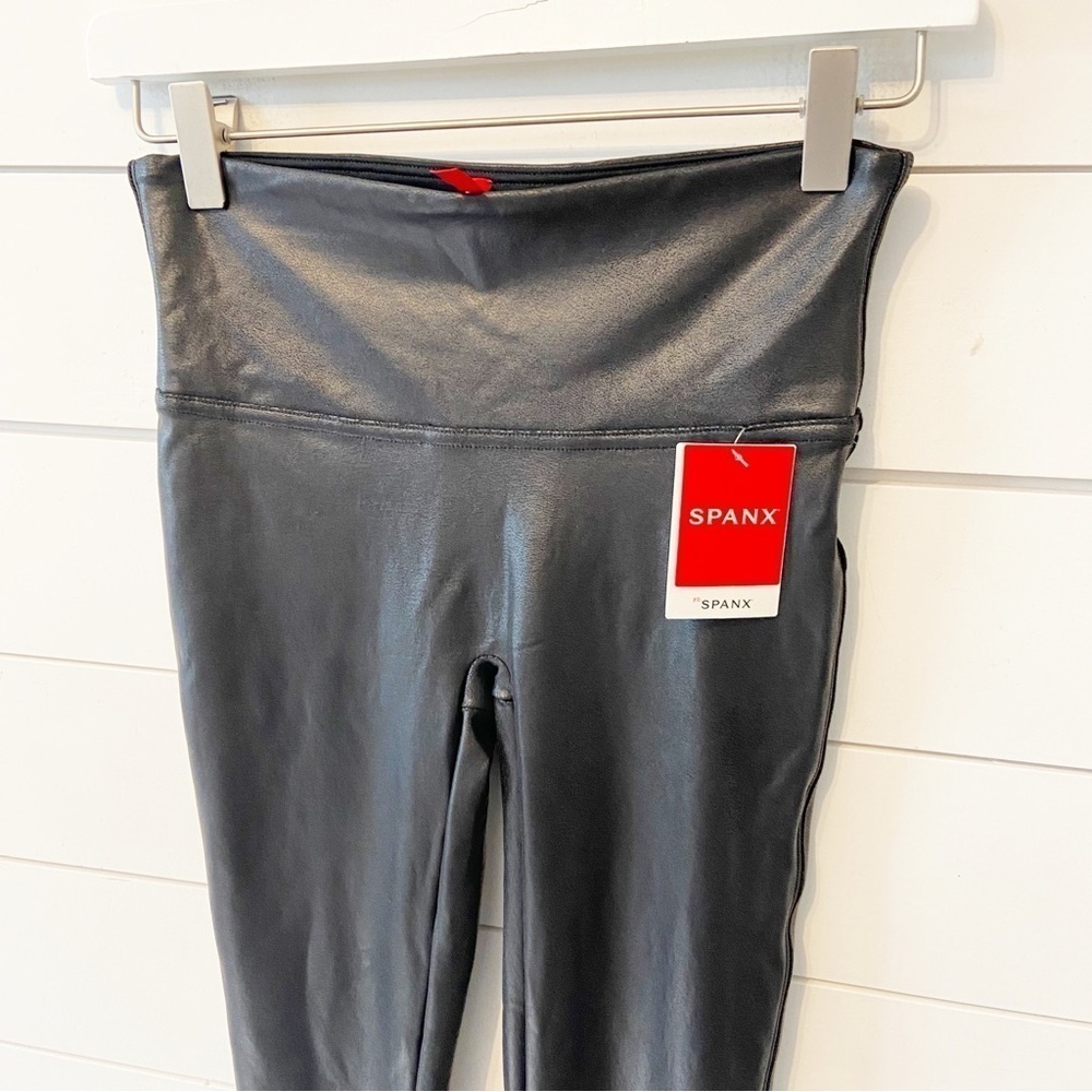 Nwts Spanx | Women’s Faux Leather Stretchy Leggings Size Small — image 6 of 8